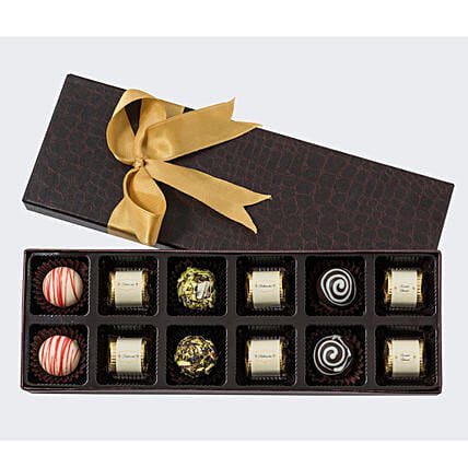 Assorted Chocolate in Designer Box- 12 Pcs
